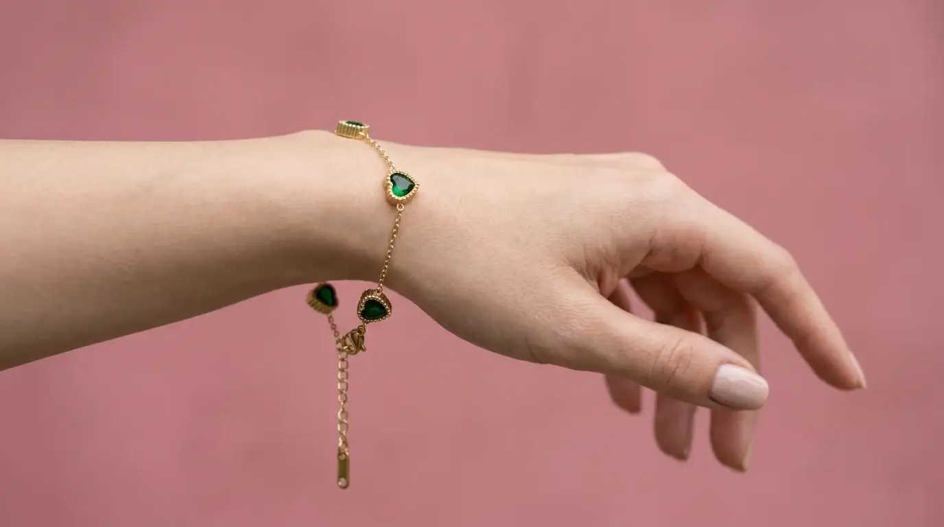 Emerald Amour Bracelet - Image 5